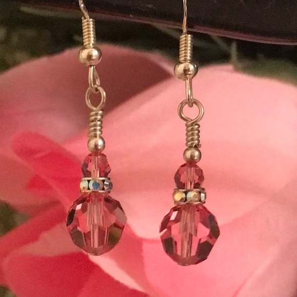 🔥ON SALE🔥3/$30🔥 💖 LA Design💖Handmade Earrings - Picture 1 of 6
